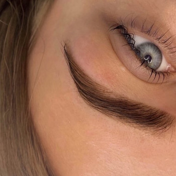 Фарбування брів
                    Бровист Зоряна Тернополь