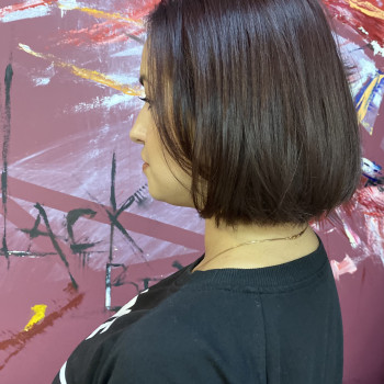 Стрижки жіночі/кінчики
                    Салон красоты Blackberry Киев