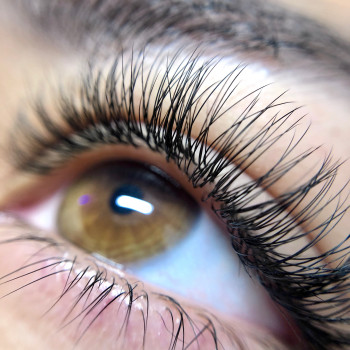 Наращивание ресниц
                    Лешмейкер Анна Одеса