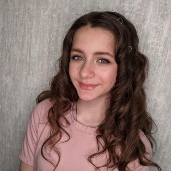 Фотосесія з кавуном укладка волосся, фото - Салон краси Liloo