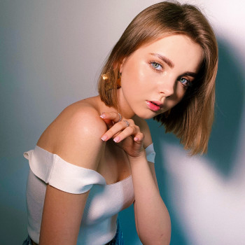 Макияж
                    Визажист Анастасия Киев