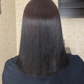 На фото волосы вымыты ПОСЛЕ процедуры шампунем и высушены ТО