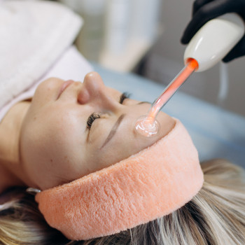 Электроэпиляция
                    Косметолог Наталия Черкаси