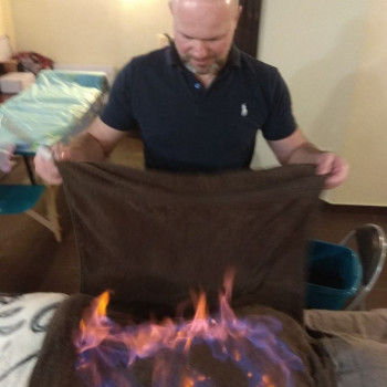 Вогняний масаж
                    Масажний салон Студія Масажного Мистецтва Рівне