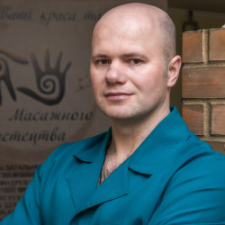 Роман Ярмолюк