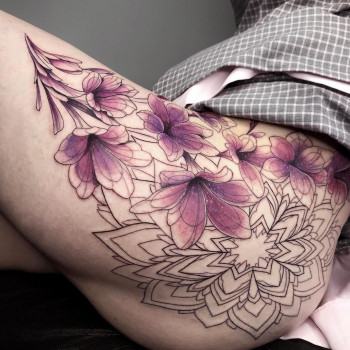 Тату Мастер Паша Сделали за 2 сеанса 200$\сеанс, фото - Тату салон RAZOM Tattoo Studio