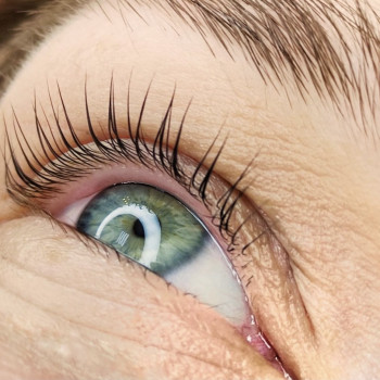 Ламинирование ресниц
                    Лешмейкер Виктория Киев