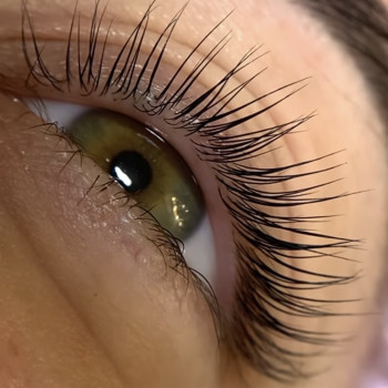 Ламинирование ресниц
                    Лешмейкер Виктория Киев