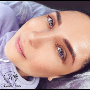 Перманентный макияж брови, веки, губы
                    Майстер перманентного макіяжу Оксана Кам'янське