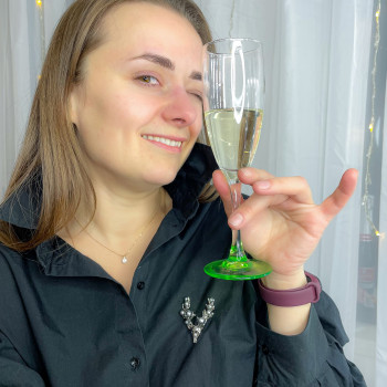 Оформлення брів хною чи фарбою
                    Бровіст Елена Дніпро