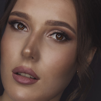 Макіяж
                    Салон красоты Beauty Bar Винница