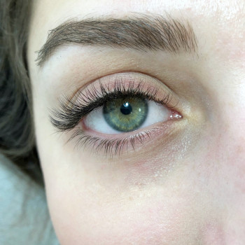 Наращивание ресниц
                    Лешмейкер Ксения Киев