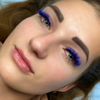 Наращивание ресниц
                    Лешмейкер Ляна Маріуполь