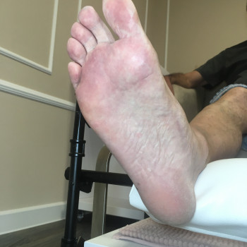 Педикюр мужской
                    Салон красоты FoKs Одесса