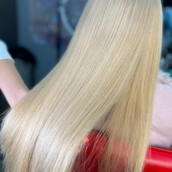 Такие блонды сохраняются и отрастают только благодаря индиви