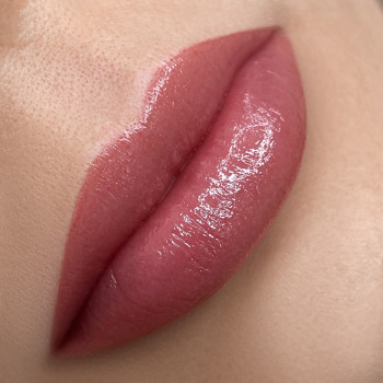 Перманент губ
                    Бровист Катерина Харьков