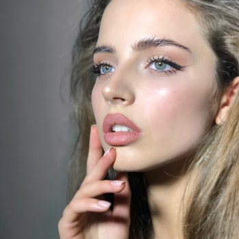 Свадебный макияж
                    Визажист Оля Одесса