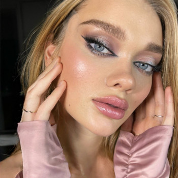 Свадебный макияж
                    Визажист Оля Одесса