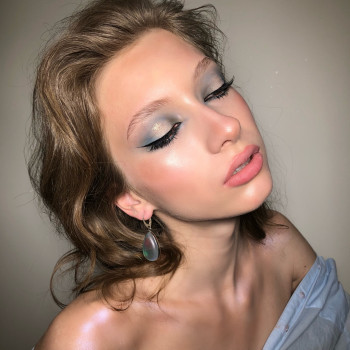 Свадебный макияж
                    Визажист Оля Одесса