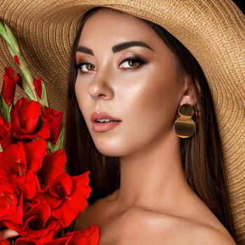 Макияж для Фотоссесии
                    Визажист Елена Киев