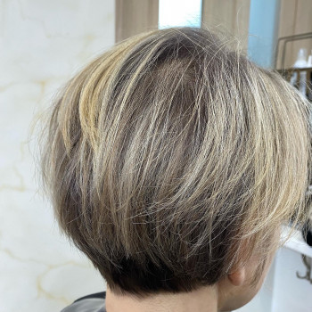 Стрижки
                    Салон краси Status & Style Київ