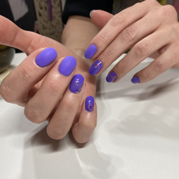 Манікюр
                    Салон краси Status & Style Київ