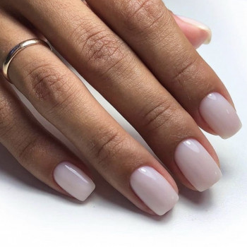 Манікюр з гель-лаком
                    Салон красоты Status & Style Киев