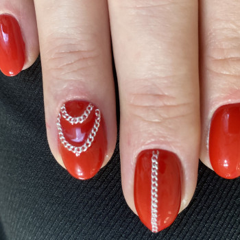 Манікюр з гель-лаком
                    Салон красоты Status & Style Киев