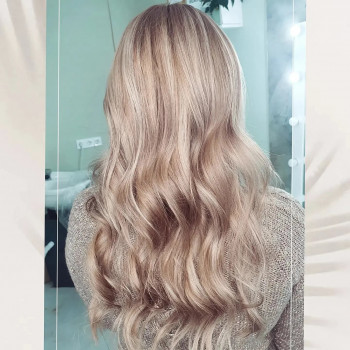 Мелирование
                    Перукар Надежда Київ