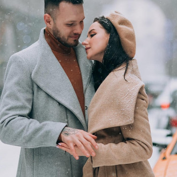 Фотосессия пары зимняя в городе, фото - Фотограф Ирина Онищенко