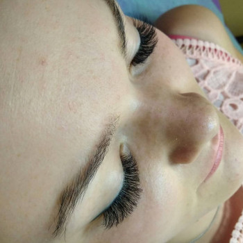 Наращивание ресниц
                    Лешмейкер Наталья Київ