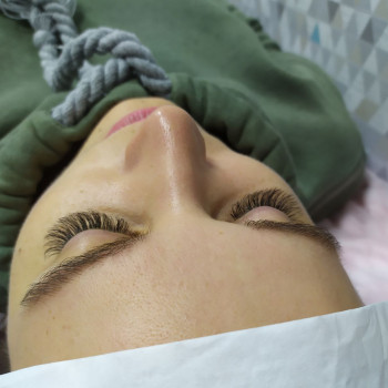 Наращивание ресниц
                    Лешмейкер Наталья Київ