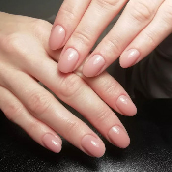 Покриття гель лак/гель
                    Мастер маникюра Анастасія Шпола