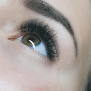 Наращивание ресниц
                    Лешмейкер Кристина Дніпро