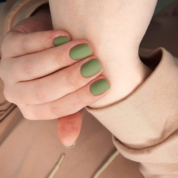 Фото з портфоліо майстра Елена Клепач (майстер манікюру, Кременчук)