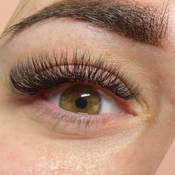 Наращивание ресниц 2д