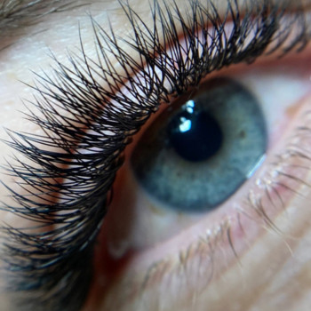 Наращивание ресниц 2д