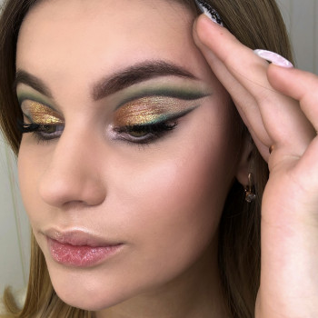 Макияж не коммерческий