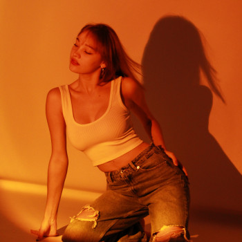 Фотосесія у студії індивідуальна для дівчини, фото - Фотограф Марианна Терещенко