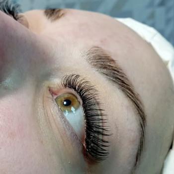 Наращивание ресниц
                    Лешмейкер Наталья Київ