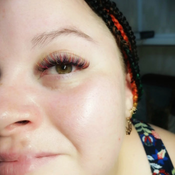 Наращивание ресниц
                    Лешмейкер Алеся Киев