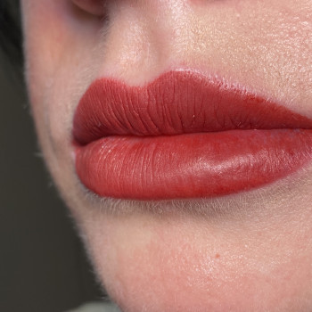 Перманентний макіяж
                    Мастер перманентного макияжа Анастасія Львов