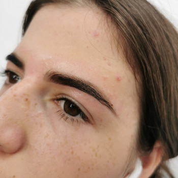 Коррекция, окрашивание, ламинирование бровей
                    Визажист Светлана Одесса