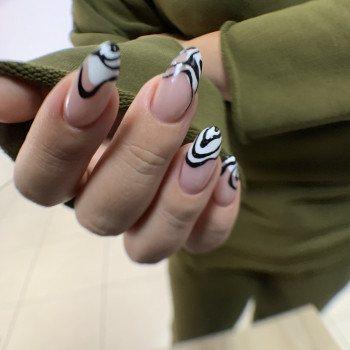 Фото из портфолио мастера Дарья Титова (преподаватель курсов красоты, Харьков)