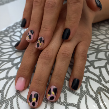 Чорний манікюр матовий рожевий, фото - Майстер манікюру Тетяна Нiкiтiна Никитина