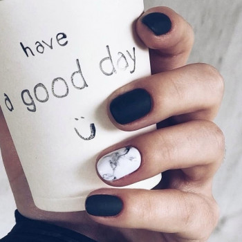 дизайн мрамор
матовый топ
цена 530 грн