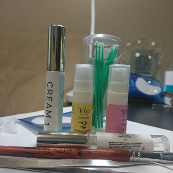 материалы которыми делаю ламинирование ресниц vie de lux Кор