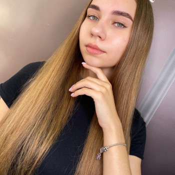 Оформление бровей
                    Визажист Юлия Полтава