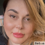 Мастер маникюра Ольга Ужгород,Київська набережна 17