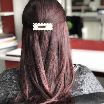 Фарбування волосся, вирівнювання кольору